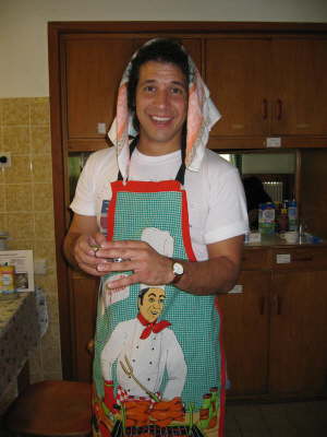 Claudio beim K�chendienst